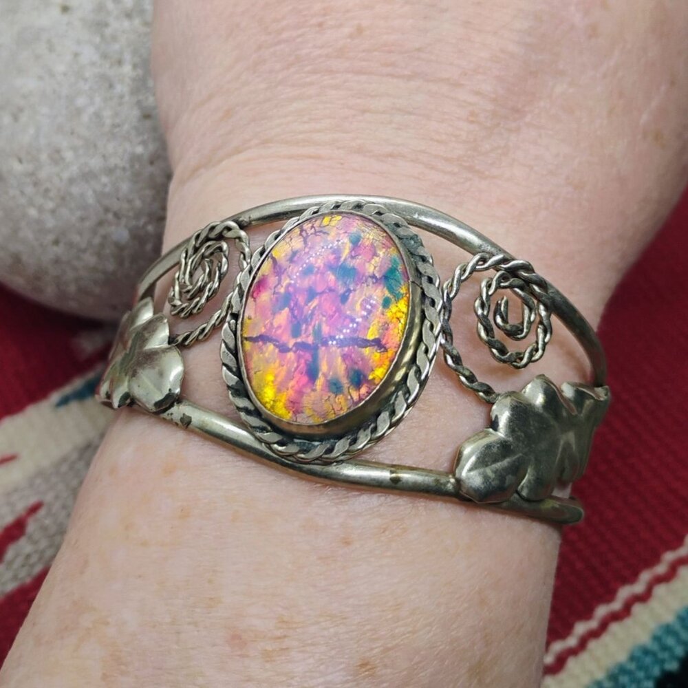 Vtg Mexico Alpaca Silver Dragon's Breath Confetti Lucite Cuff Bracelet 22.5g - Picture 2 of 6